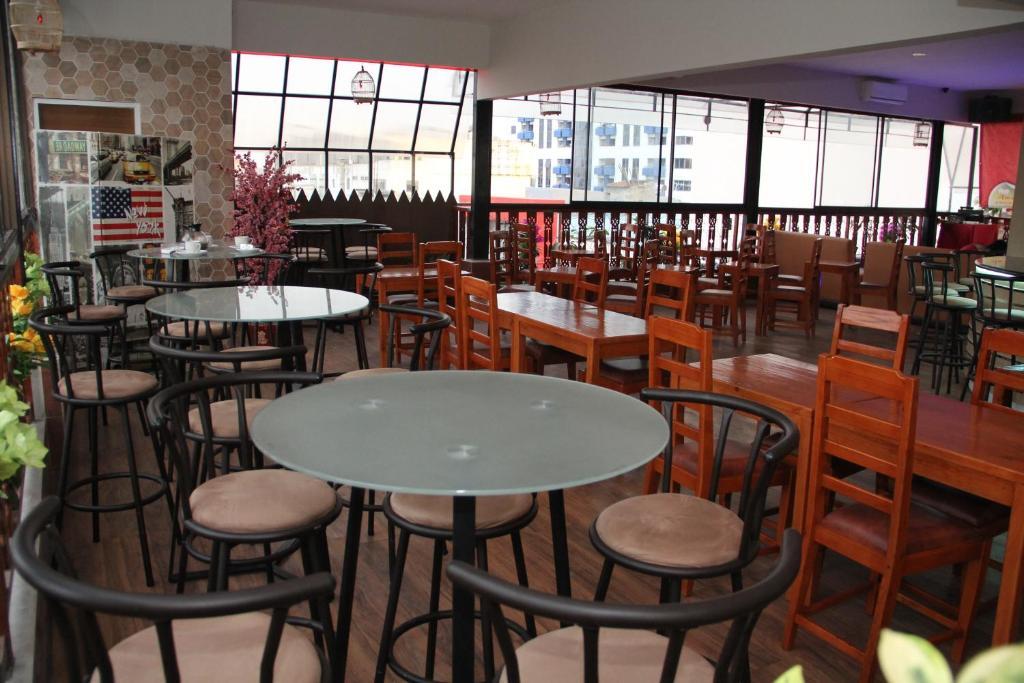 Antoni Hotel Jakarta Exterior photo